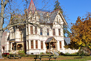 exterior of annandale national historic site tillsonburg in the fall