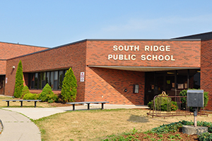 exterior of southridge public school in Tillsonburg