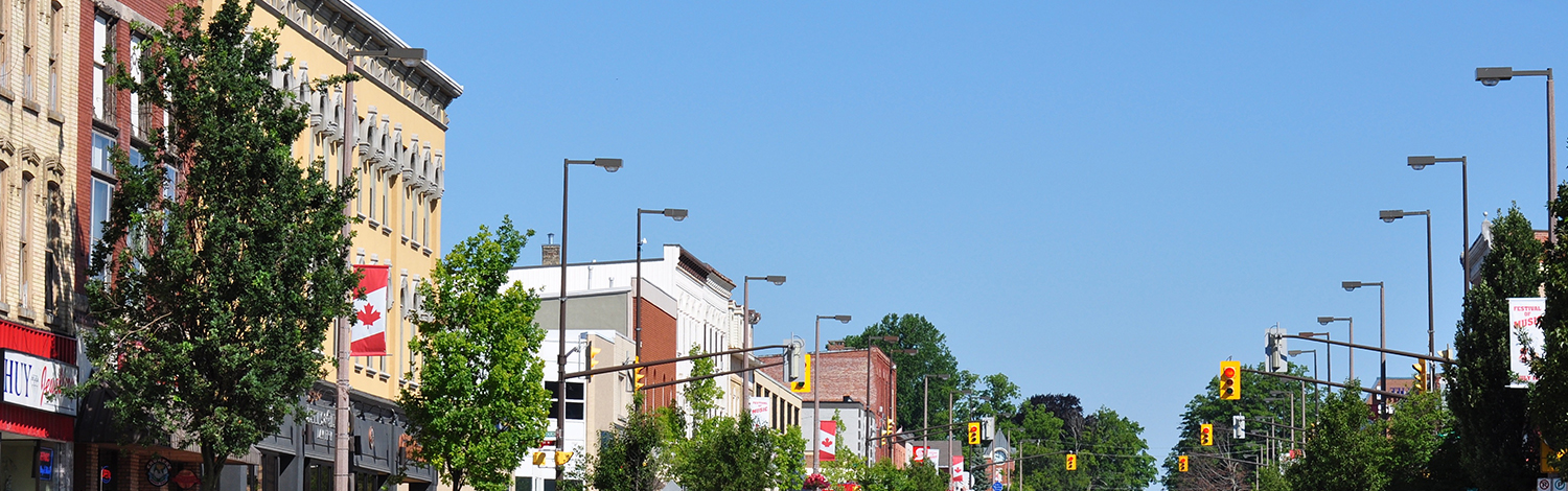 buildings on broadway in Tillsonburg 