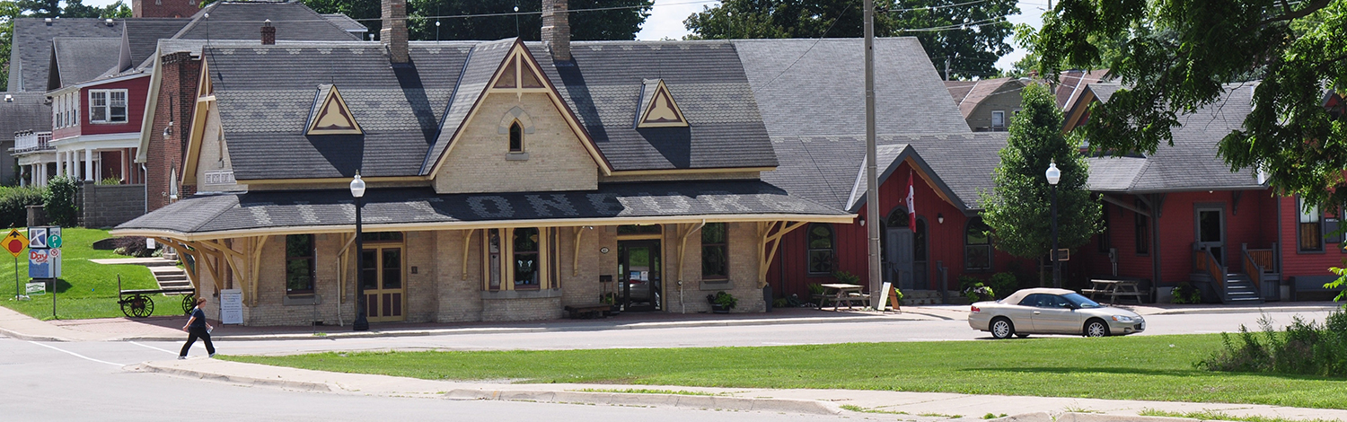 exterior of station arts centre